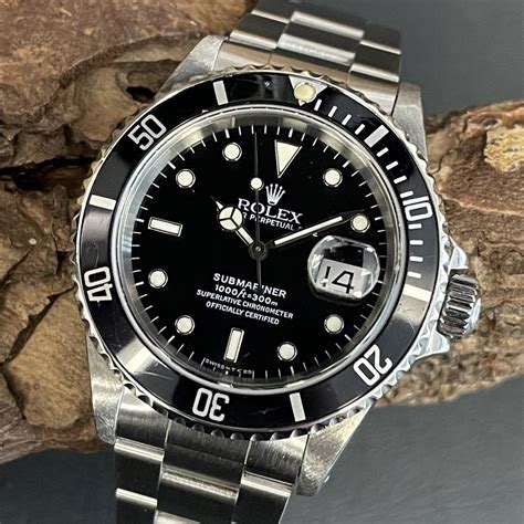 1997 rolex submariner.